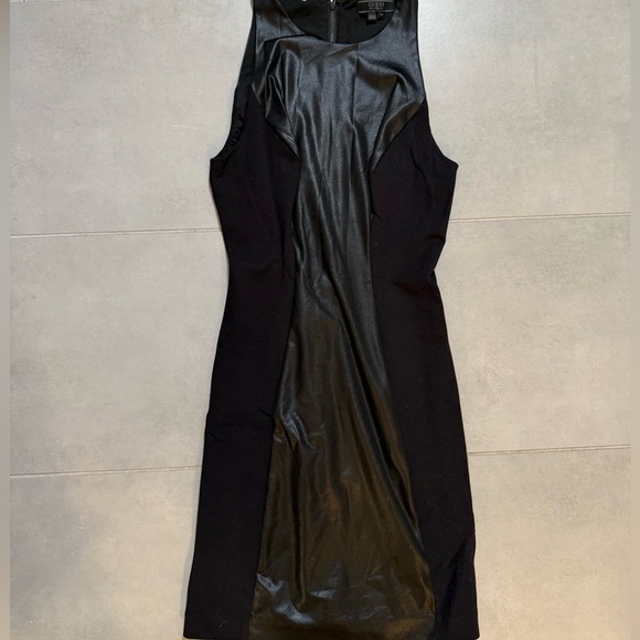 Guess Black Sleeveless Mini Dress - Picture 1 of 3